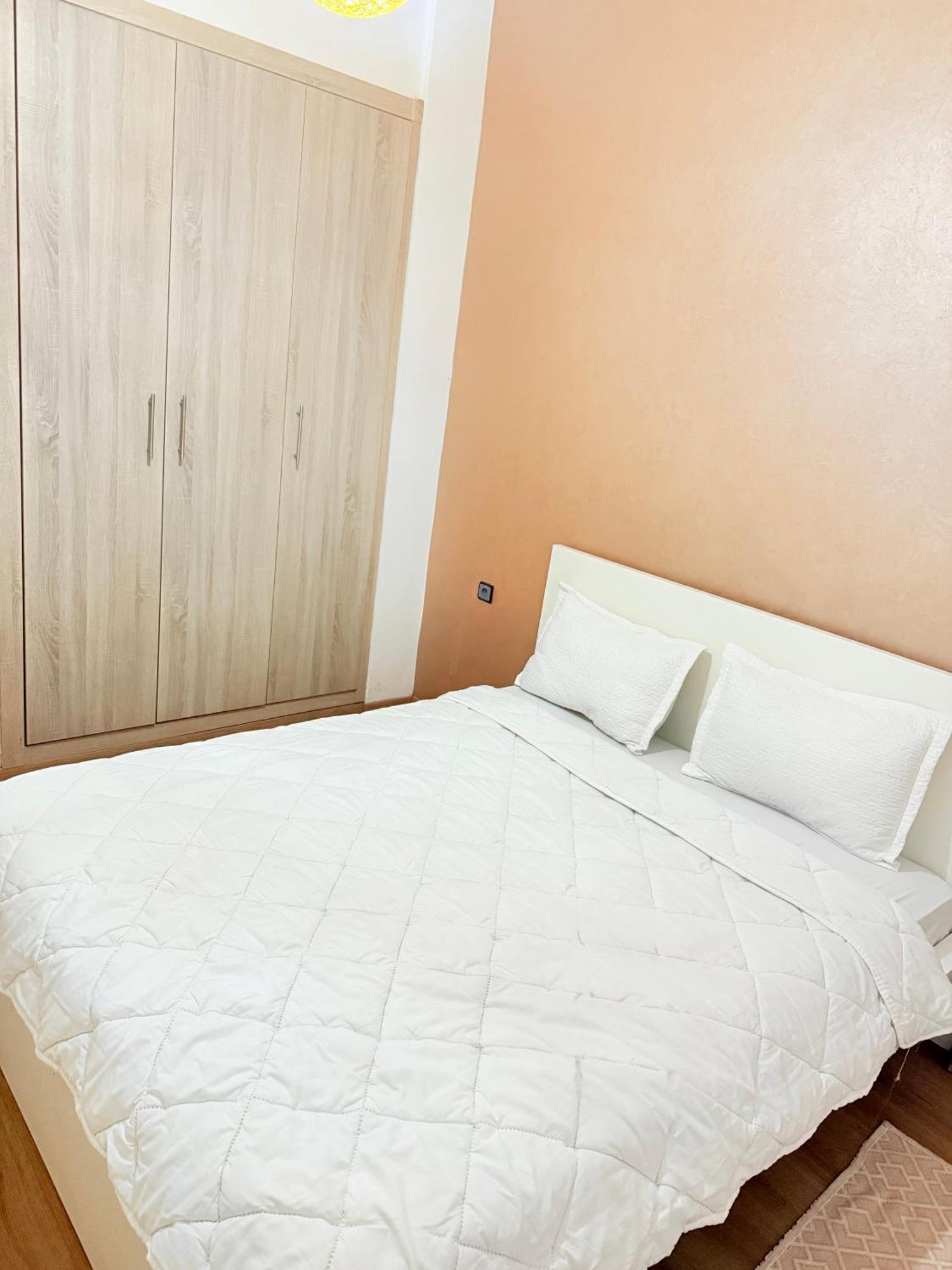 Appart Abir2 N1 Cosy Top Adapte Au Famille 马拉喀什